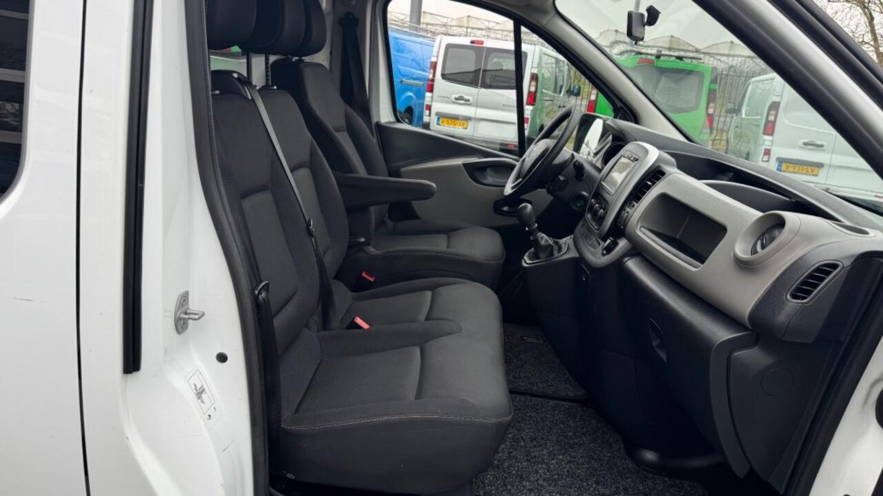 Renault TRAFIC 1.6 DCI 70KW 95PK EURO 6 AIRCO/ CRUISE CONTROL/ NAVIGATIE/ PARKE