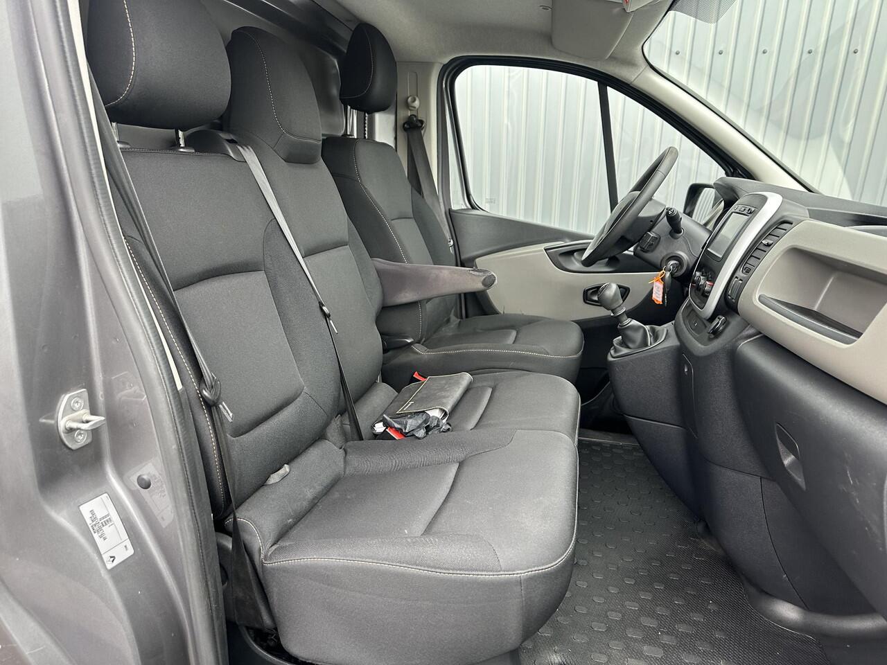 Renault TRAFIC 1.6 dCi T29 L2H1*A/C*CRUISE*HAAK*3-PERS.*NAVI*TEL*