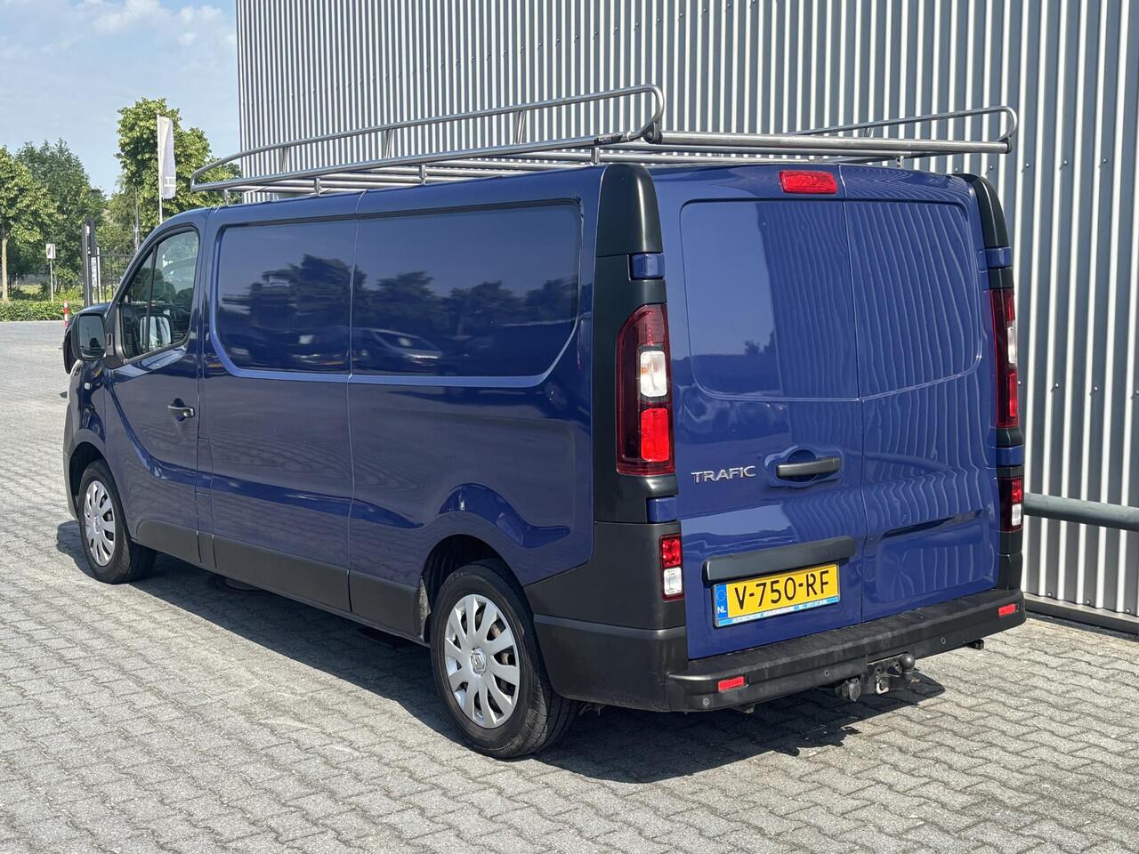 Renault TRAFIC 1.6 dCi T29 L2H1*NAVI*CRUISE*A/C*HAAK*3PERS*IMPERI