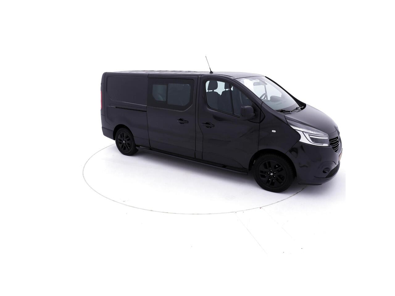 Renault TRAFIC 2.0 dCi 145 T30 L2H1 luxe black line airco cruise navigatie lease 401,- p/md