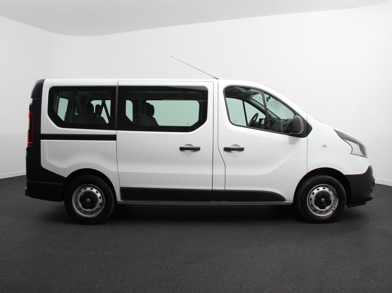 Renault TRAFIC Passenger 1.6 dCi Zen Energy 9p Prijs incl. btw/bpm | Airco | Trekhaak | Radio | Electrisch pakket