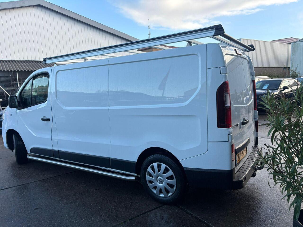 Renault TRAFIC 1.6 dCi T29 L2H1 Formula Edition Yellow Energy