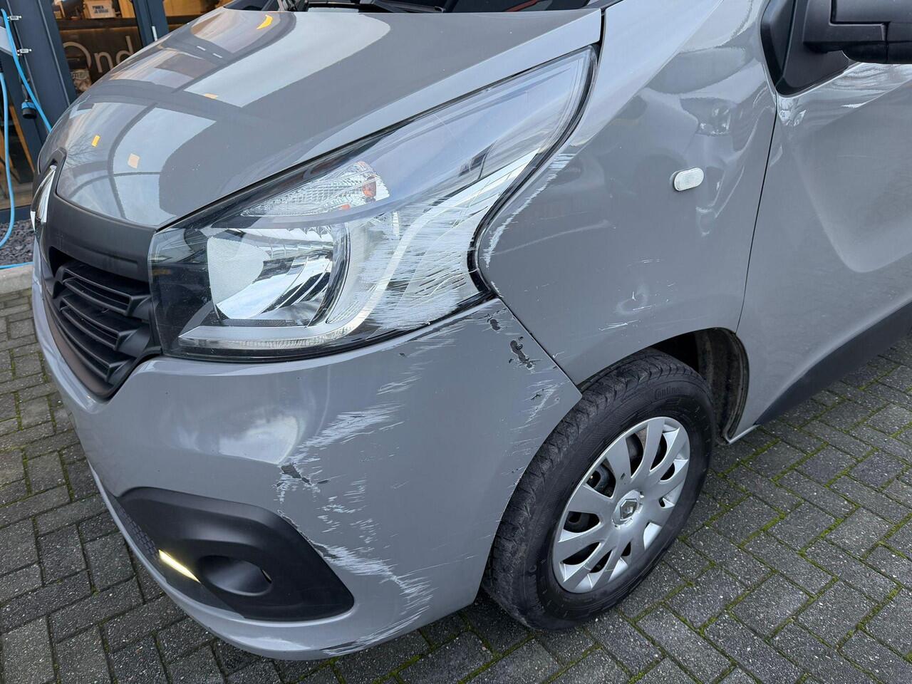 Renault TRAFIC L1H1 1.6 dCi 145 Energy Confort DC 2.9T schade airco cruise