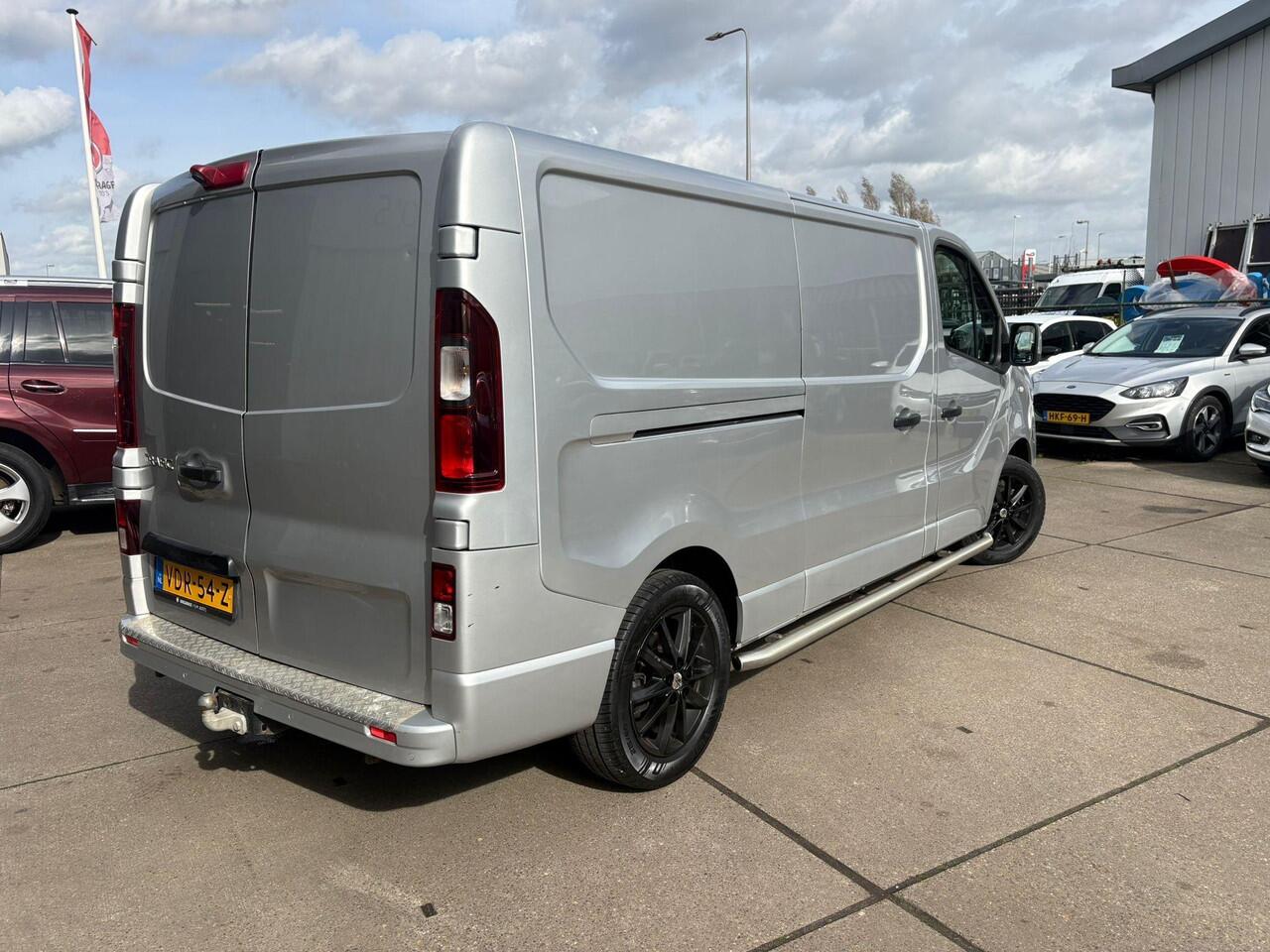 Renault TRAFIC 2.0 dCi 145 T29 L2H1 Luxe Cruise, camera, trekhaak