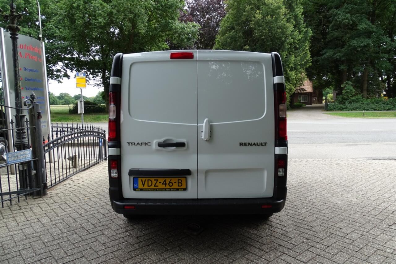 Renault TRAFIC 1.6 dCi T29 L1H1Comf NAVI 3 ZIT KASTEN INR NWST