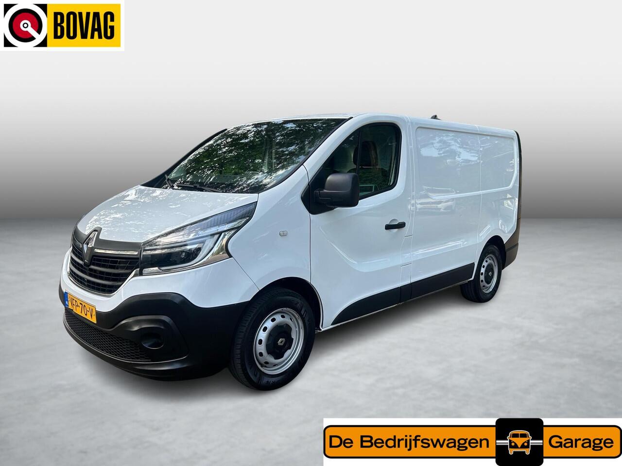 Renault TRAFIC 1.6 dCi 95 T27 L1H1 Comfort EU6 | Trekhaak | wegklapbare dakdragers | Airco | Navi |