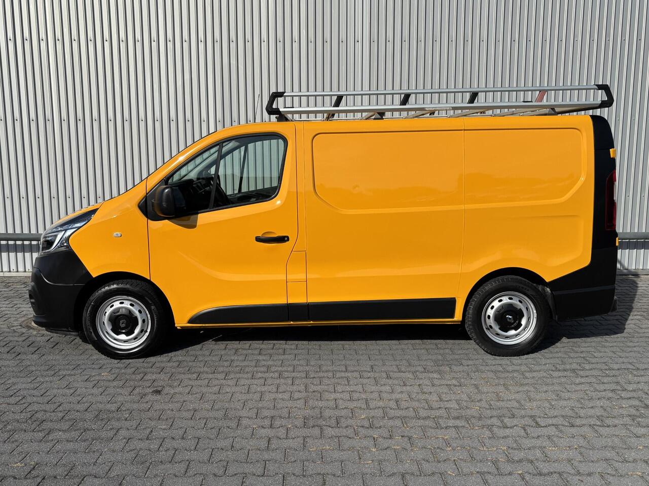 Renault TRAFIC 2.0 dCi 120 T27 L1H1Comfort*3PERS.*HAAK*CRUISE*A/C