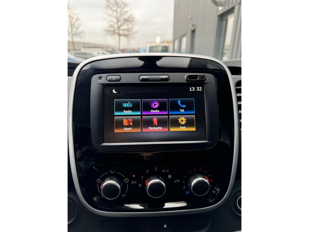 Renault TRAFIC 2.0 dCi T29 L2H1 Work