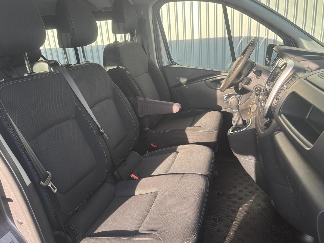 Renault TRAFIC 2.0 dCi 145 T29 L2H1 DC*NAVI*CAM*ECC*CRUISE*TEL*