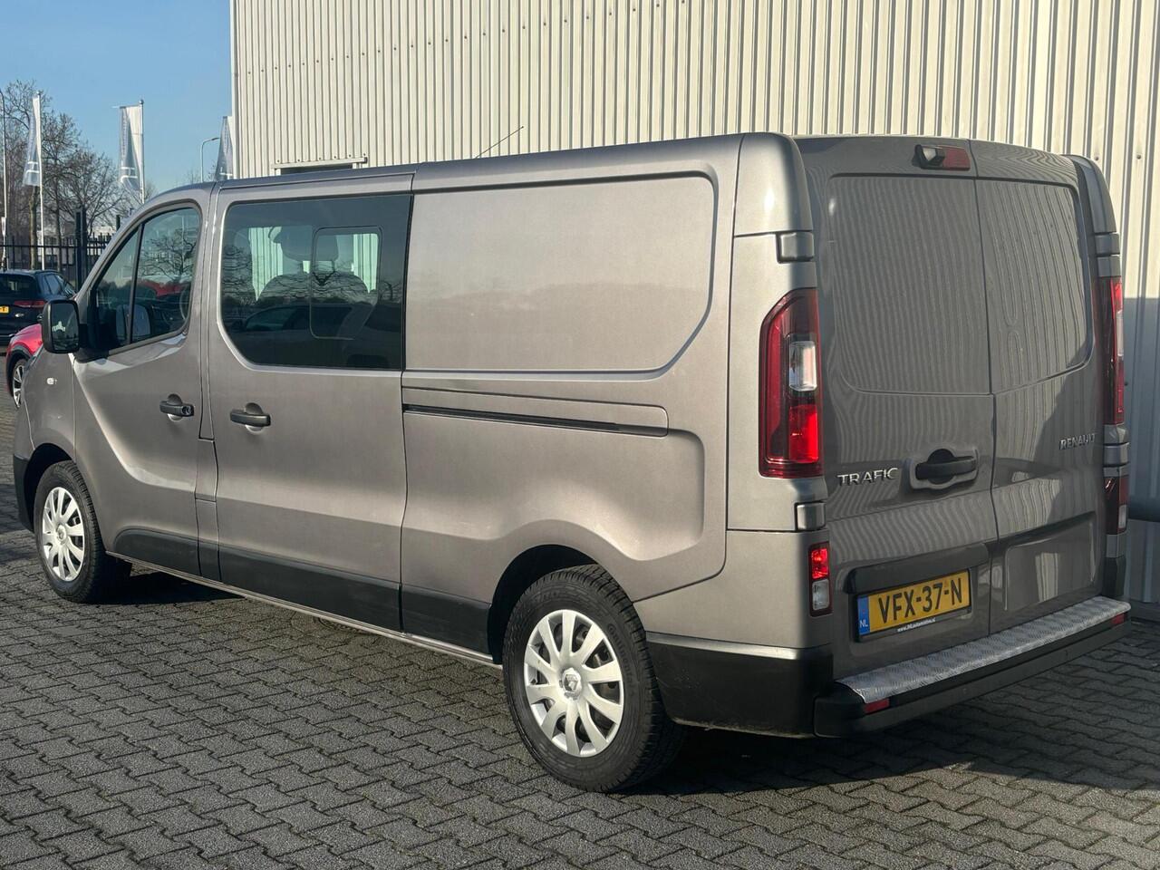 Renault TRAFIC 2.0 dCi 145 T29 L2H1 DC*NAVI*CAM*ECC*CRUISE*TEL*