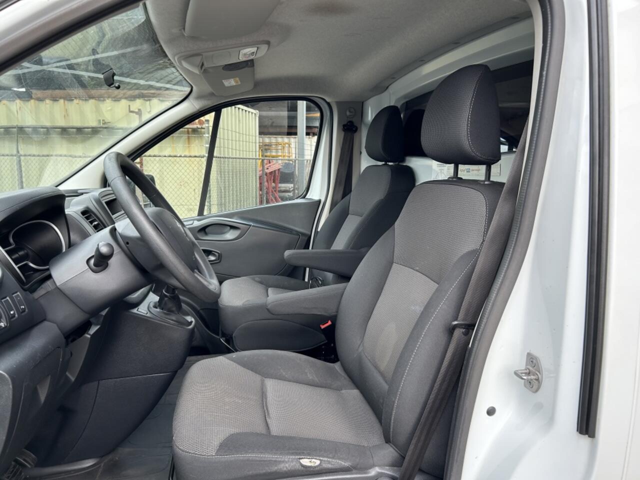 Renault TRAFIC 1.6 dCi T27 AIRCO EURO 6 LED BJ 2020