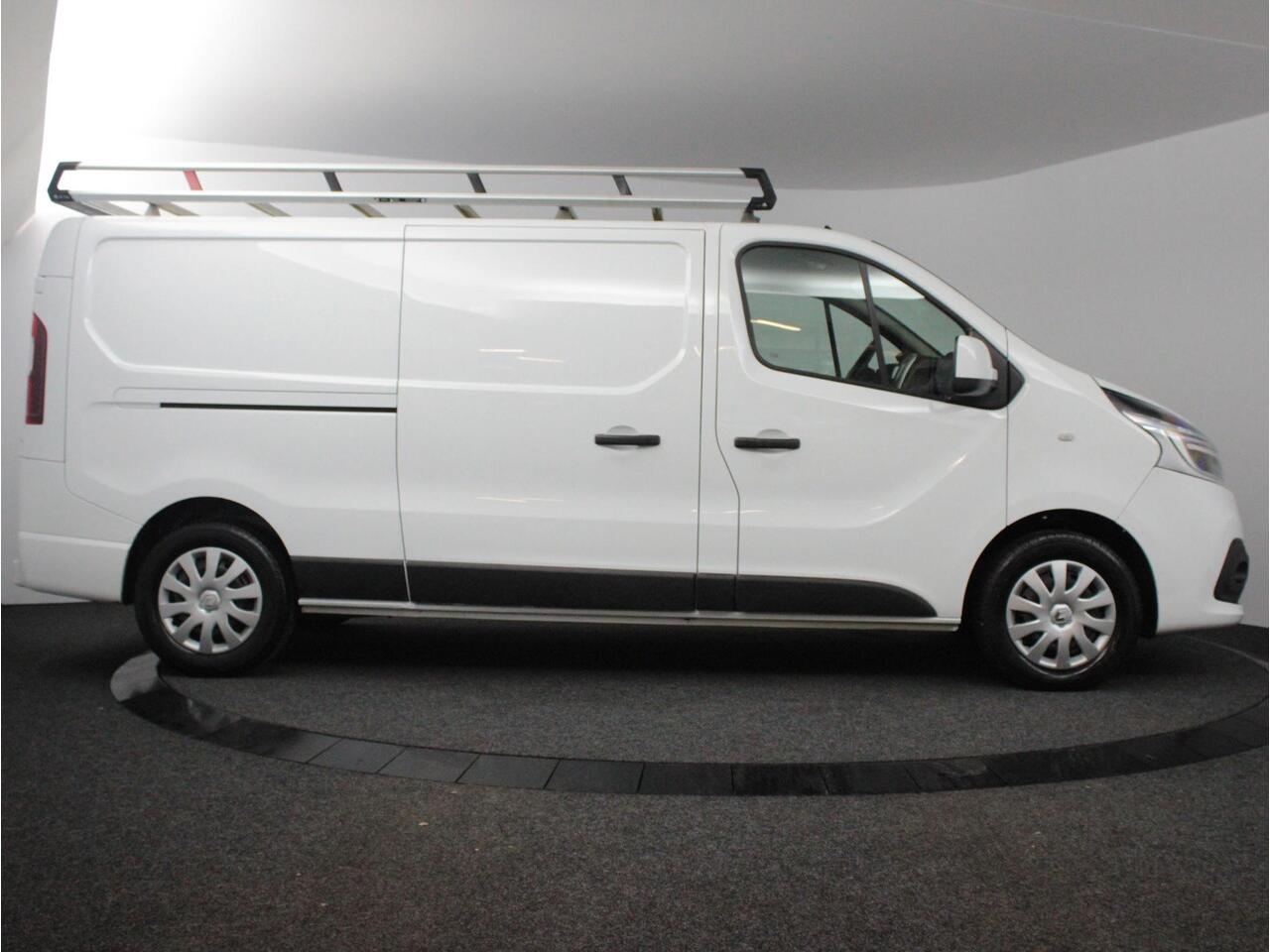 Renault TRAFIC 2.0 dCi 120 T29 L2H1 Work Edition | Navigatie | Trekhaak | Imperiaal |