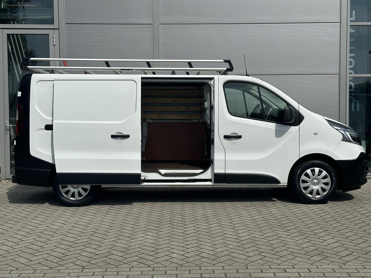 Renault TRAFIC 2.0 dCi 120 T29 L2H1 Business | AIRCO | NAVIGATIE | CRUISE CONTROL | IMPERIAAL |