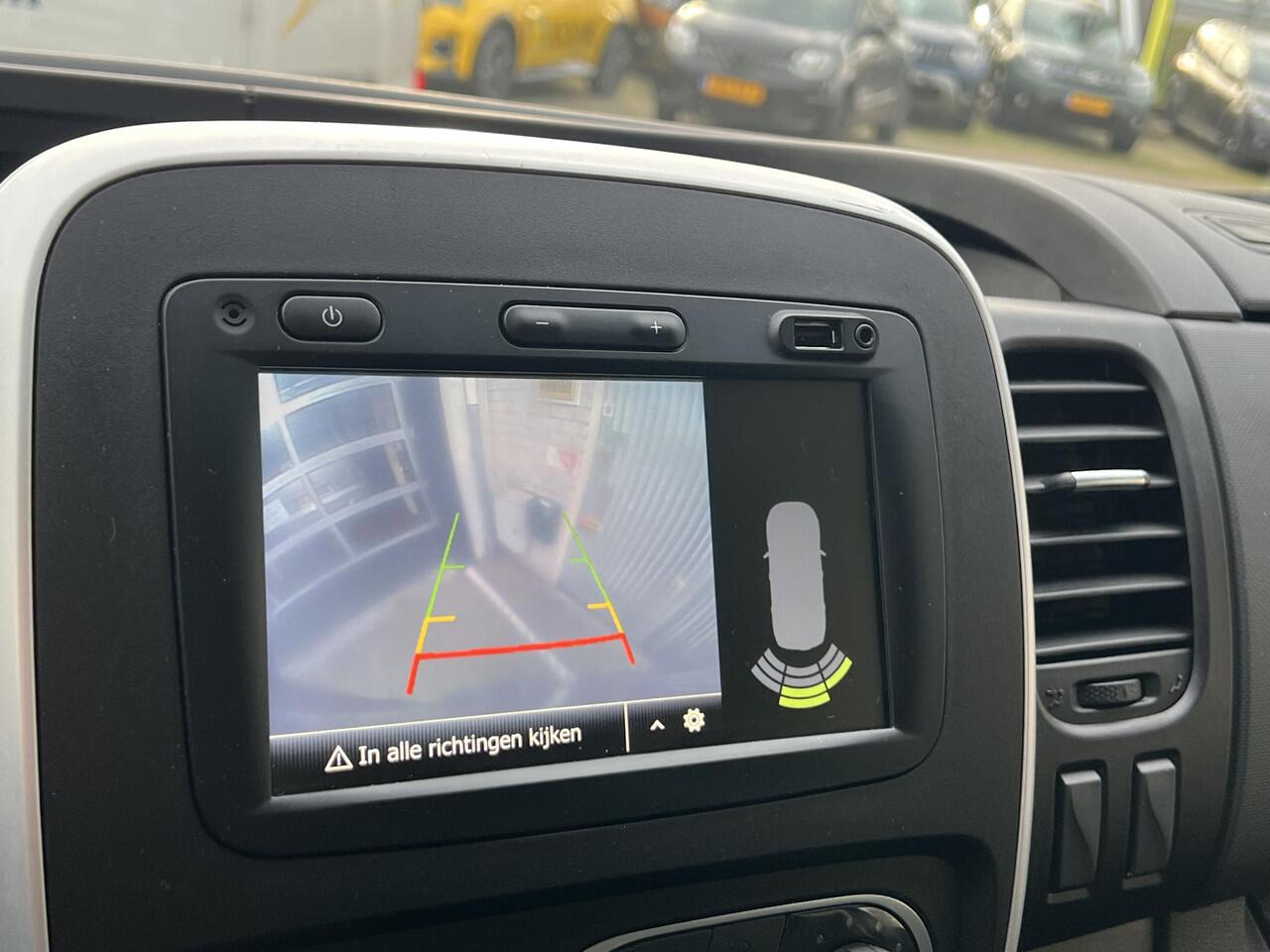 Renault TRAFIC 2.0 dCi 145 T29 L2H1 Luxe | Trekhaak | Achteruitrijcamera | Climate Control | Navigatie | DAB | LED | Cruise Control |