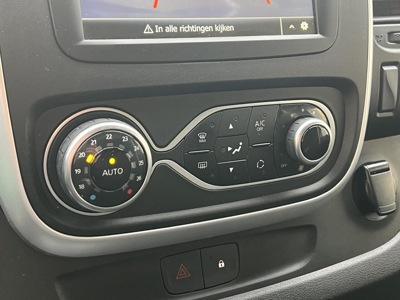 Renault TRAFIC 2.0 dCi 145 T29 L2H1 Luxe | Trekhaak | Achteruitrijcamera | Climate Control | Navigatie | DAB | LED | Cruise Control |