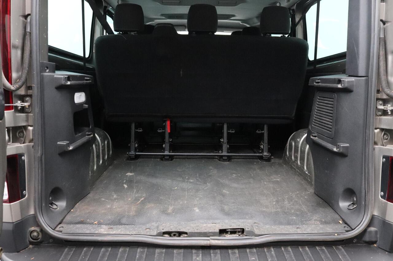 Renault TRAFIC Passenger 2.0 dCi 120 Grand Zen 9-persoons| All-Season Banden| Trekhaak| Carplay|