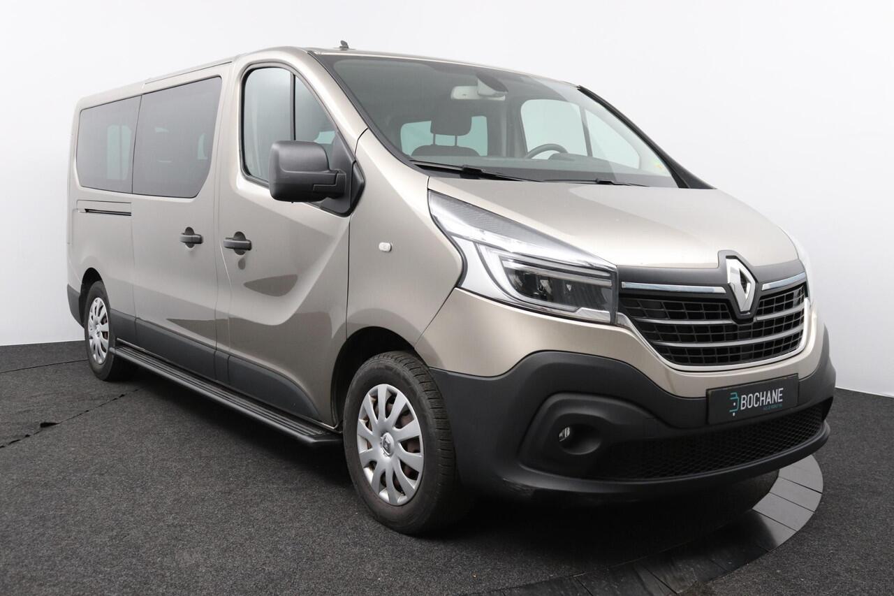 Renault TRAFIC Passenger 2.0 dCi 120 Grand Zen 9-persoons| All-Season Banden| Trekhaak| Carplay|