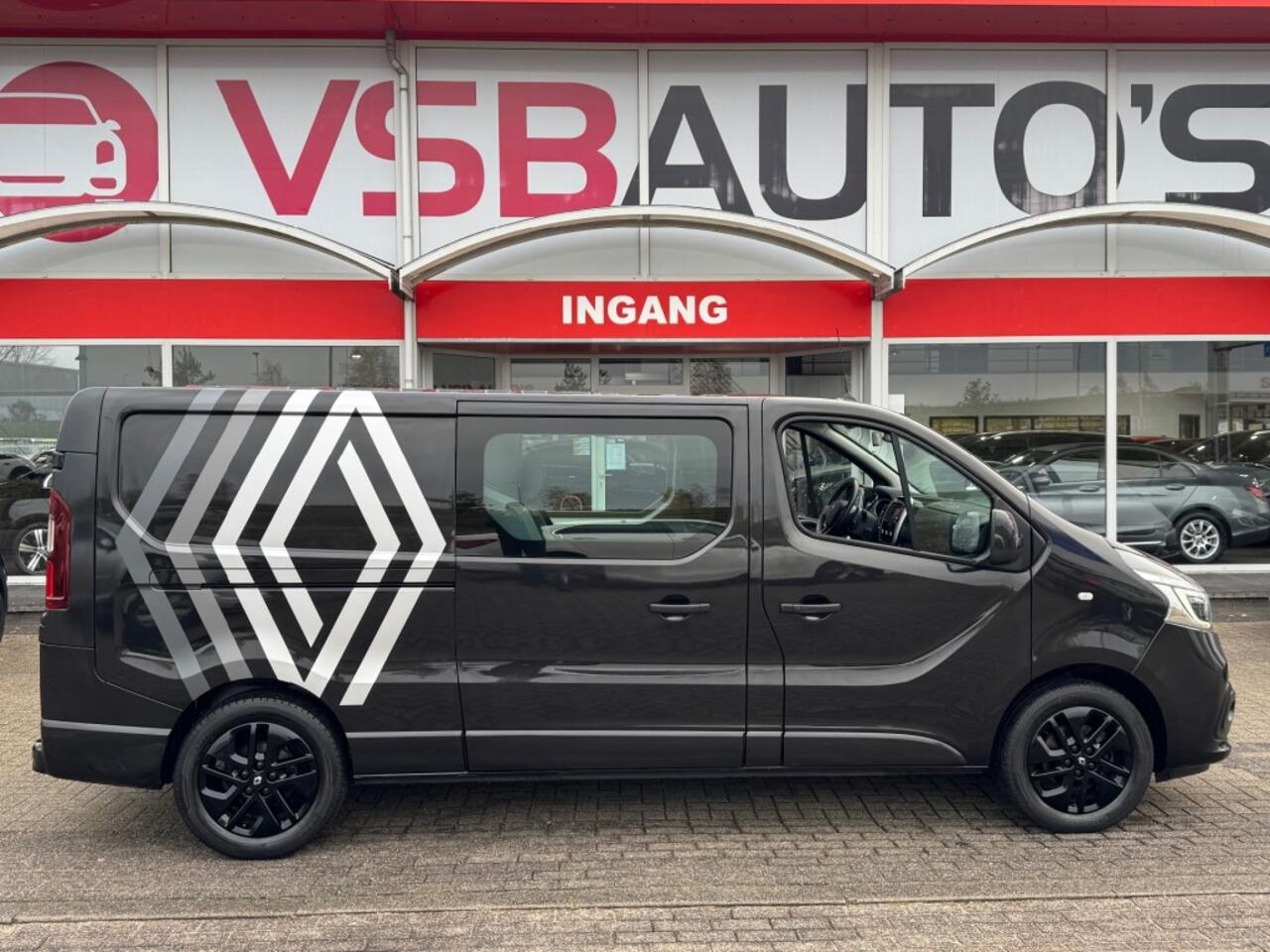 Renault TRAFIC 2.0 DCI 145PK DC L2H1 SPECIAL-EDITION NAVI CAMERA TREKHAAK DUBBEL-CABINE