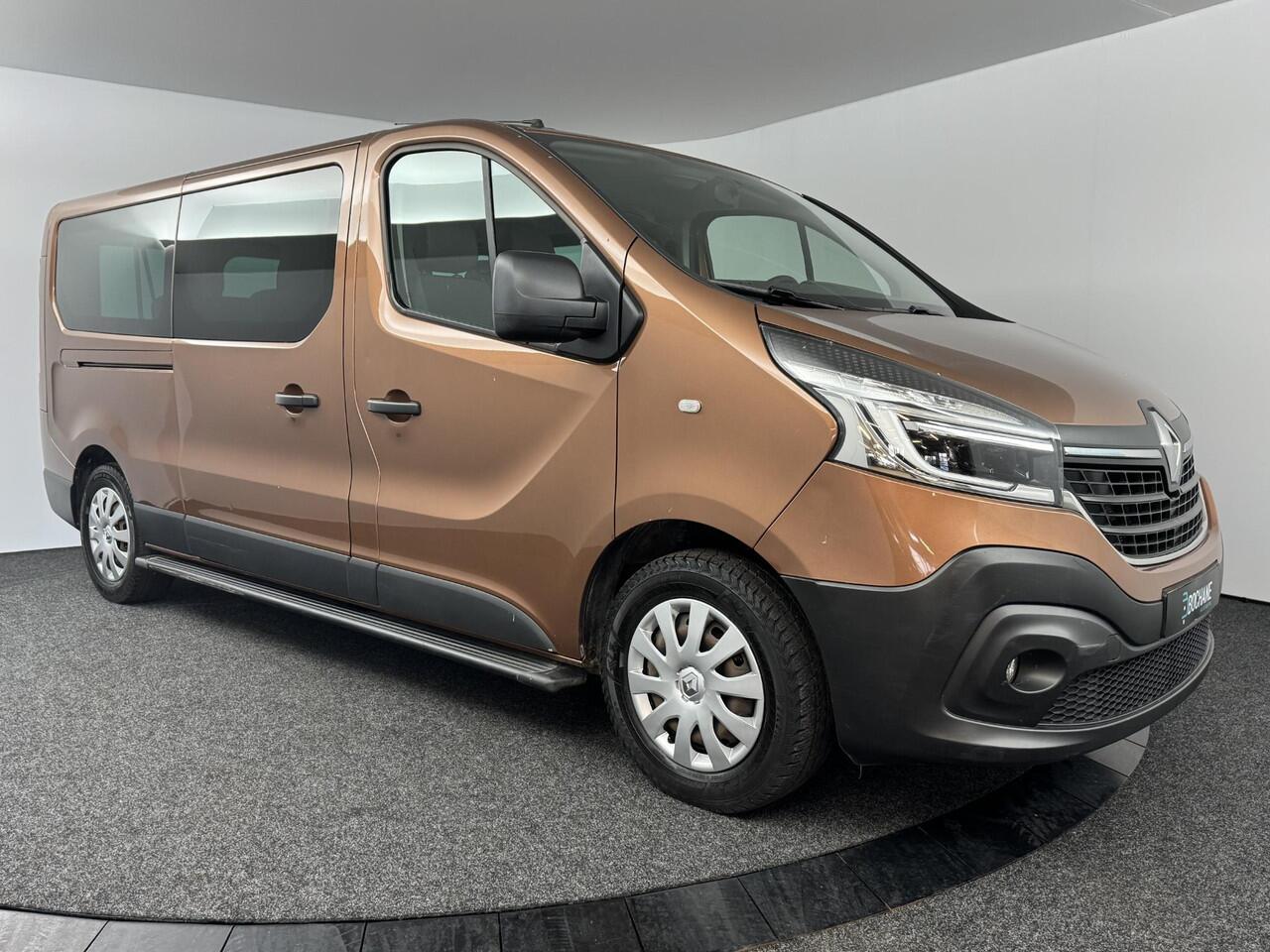 Renault TRAFIC Passenger 2.0 dCi 120 Grand Zen 9-PERSOONS | NAVIGATIE | AIRCONDITIONING