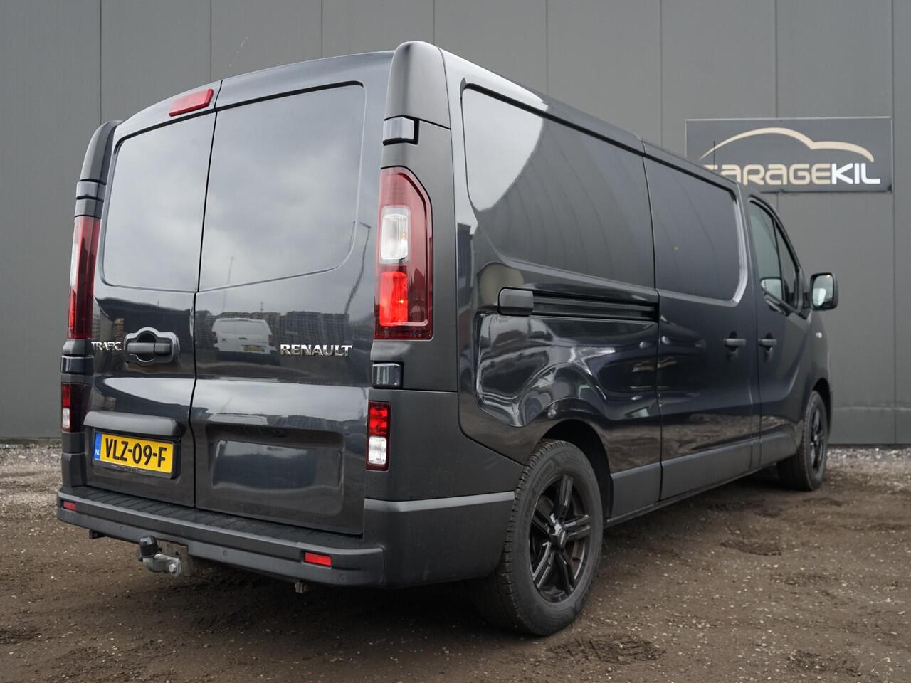 Renault TRAFIC 2.0 dCi 145 T29 L2H1 Comfort AUTOMAAT / Polyester Laadruimte!! / Orig. NL / 1ste eigenaar / LM velgen / Trekhaak / LED / Leder stoelhoezen /