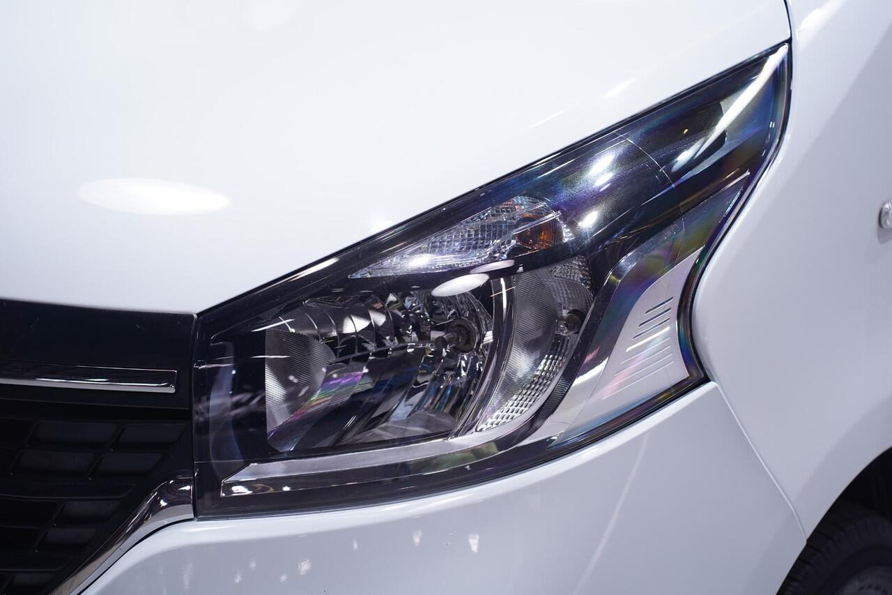 Renault TRAFIC 2.0 dCi 120pk L2H1 Airco, Laadruimte Pakket, Keyless Entry, PDC achter