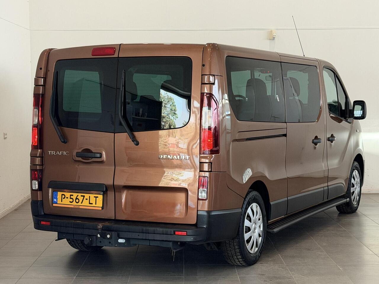 Renault TRAFIC Passenger 2.0 dCi 120 Grand Zen | Navigatie | Airco | Cruise Control | Trekhaak | Parkeersensoren en achteruitrijcamera