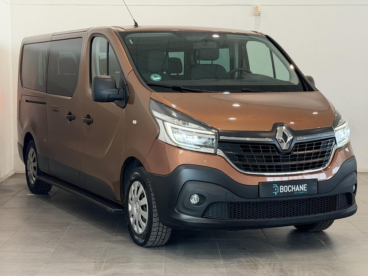 Renault TRAFIC Passenger 2.0 dCi 120 Grand Zen | Navigatie | Airco | Cruise Control | Trekhaak | Parkeersensoren en achteruitrijcamera