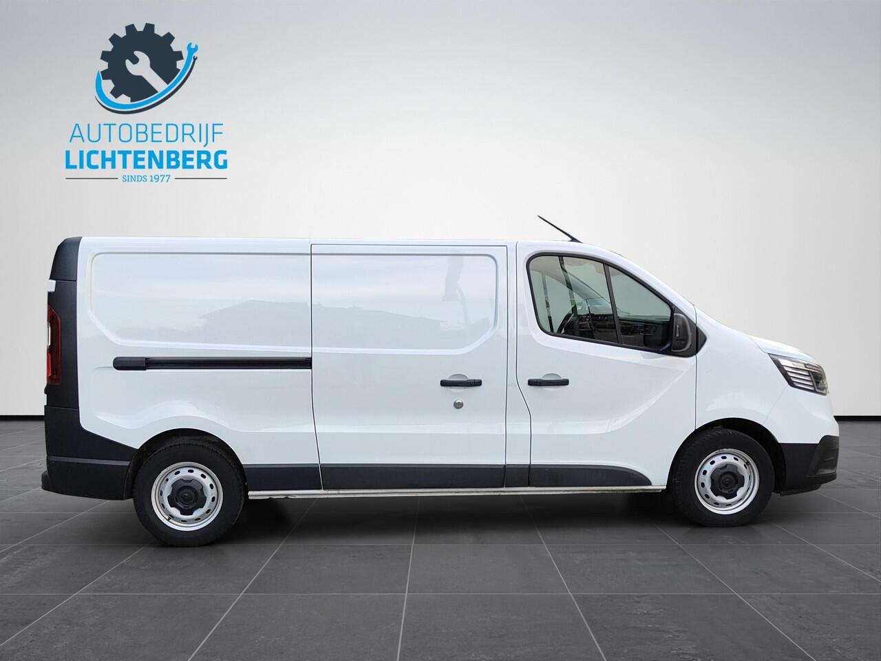 Renault TRAFIC Blue dCi 110 L2H1 Komfort Stoelverwarming / Parkeersensoren / Sortimo systeem