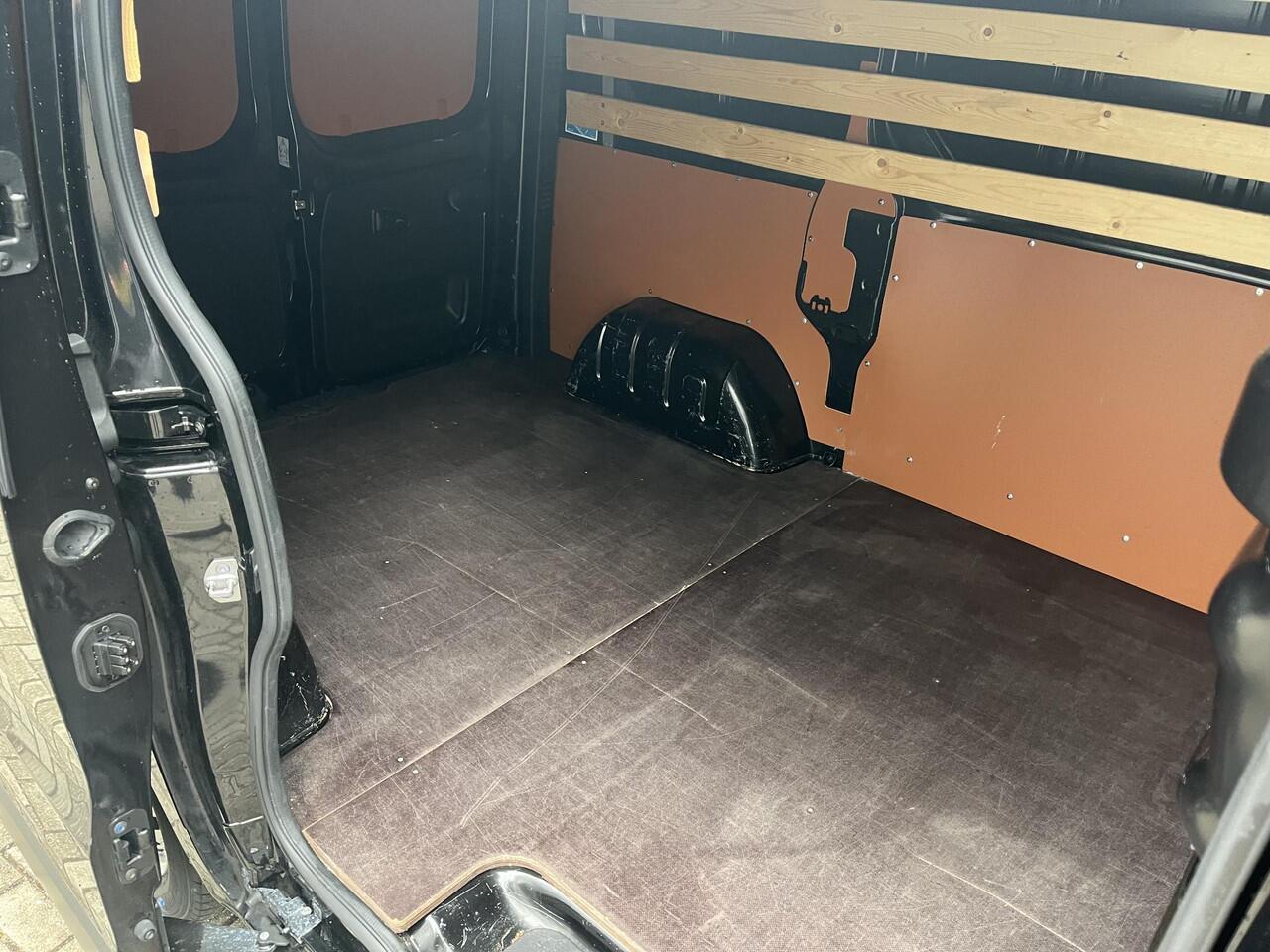 Renault TRAFIC 2.0 dCi 110 T29 L1H1 Comfort