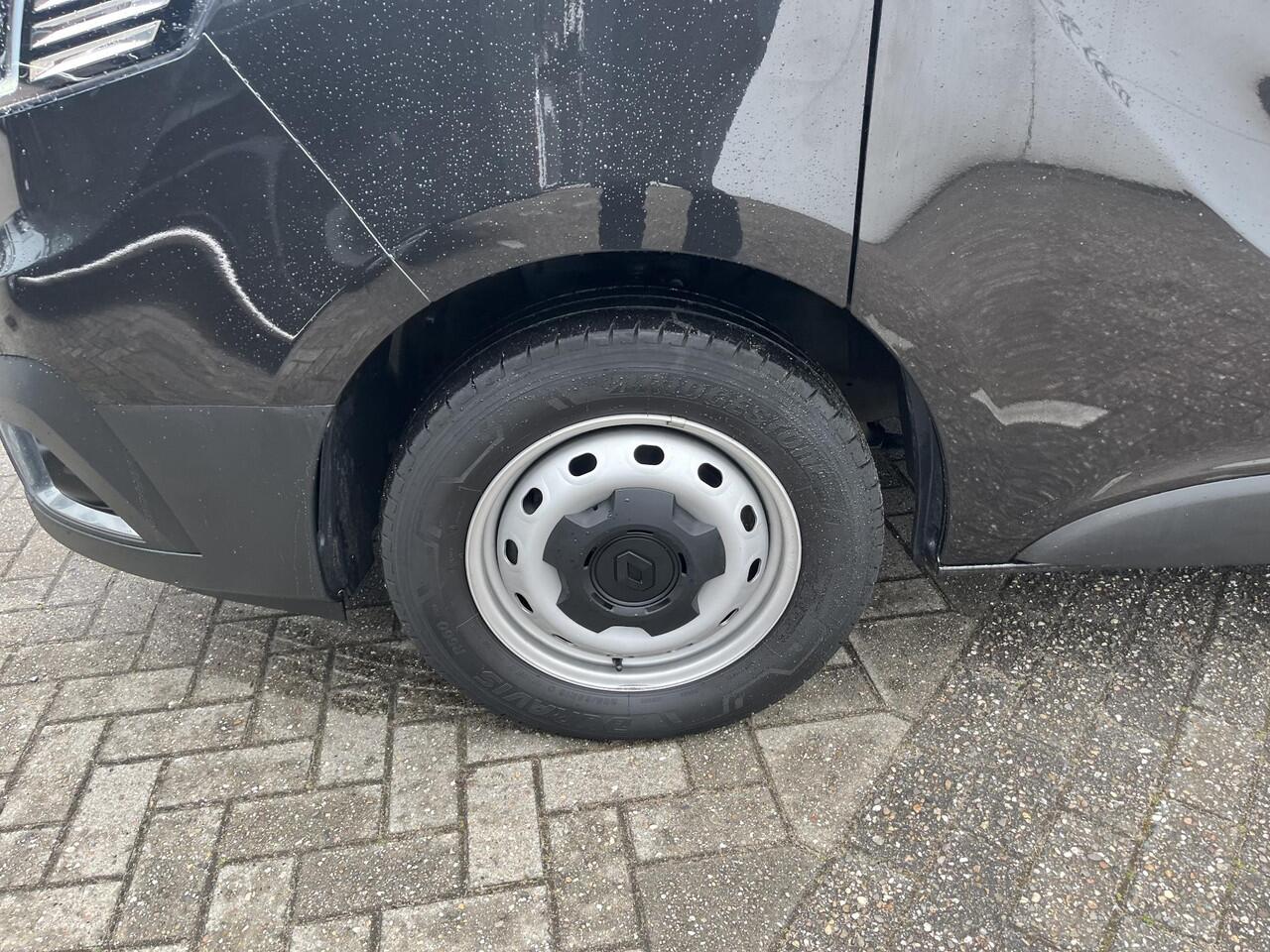 Renault TRAFIC 2.0 dCi 110 T29 L1H1 Comfort