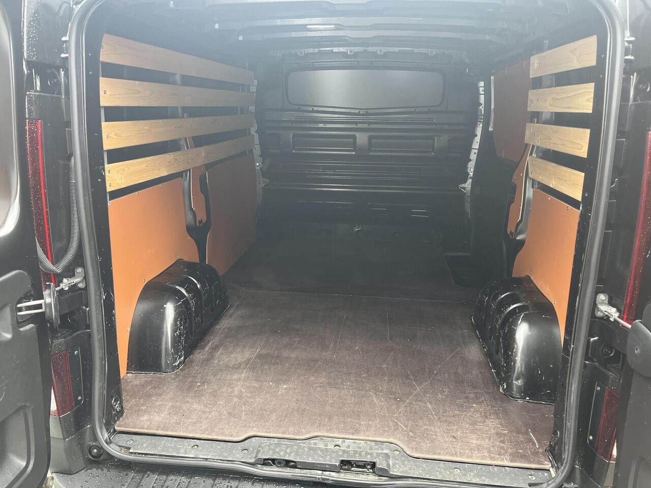 Renault TRAFIC 2.0 dCi 110 T29 L1H1 Comfort