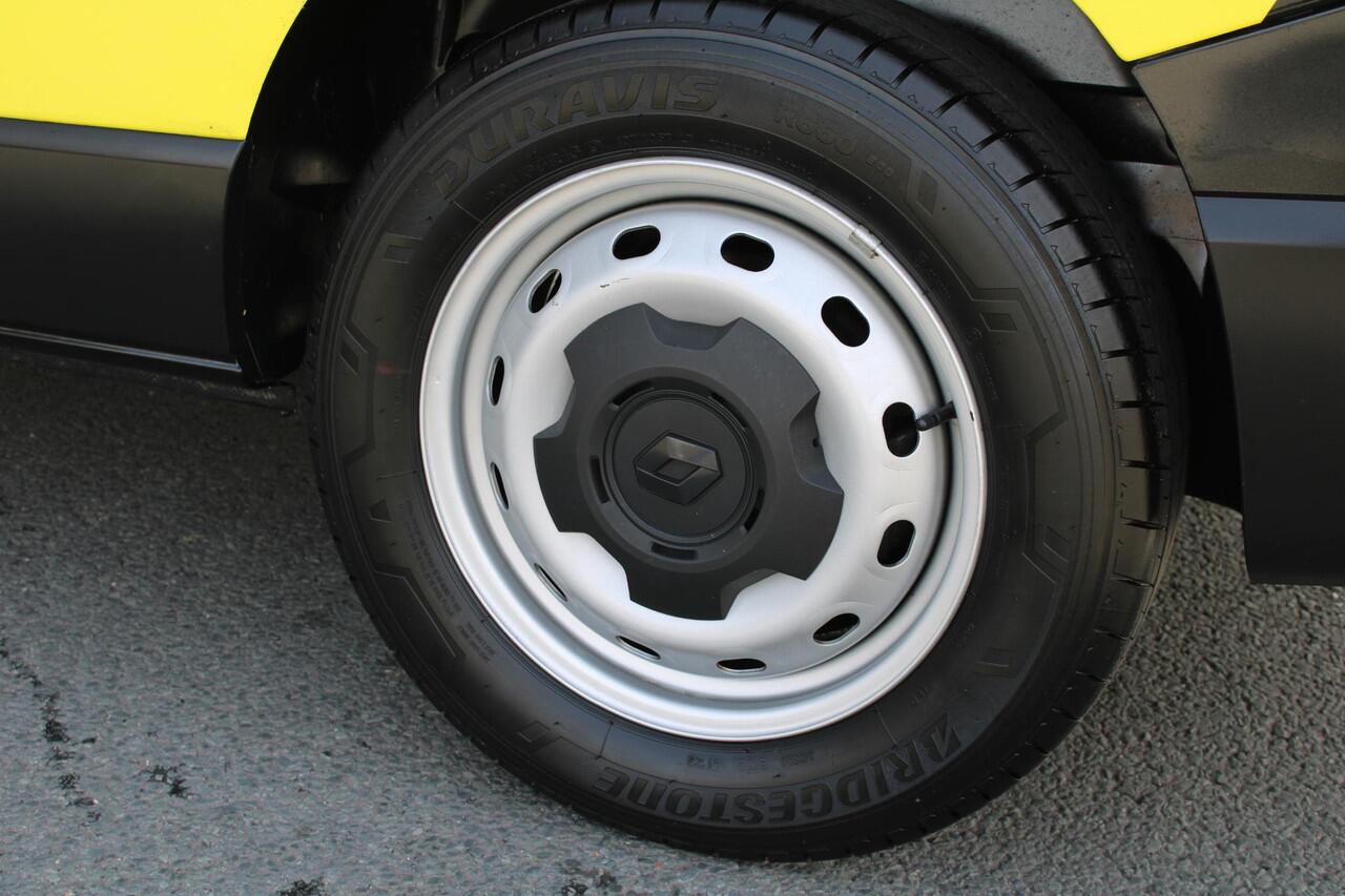 Renault TRAFIC 2.0 dCi 110 T30 L2H1 Work Edition / DEMO / LAADVLOER & LATTEN / PARKEERSENSOREN / AIRCO / CRUISE CONTROL / APPLE CARPLAY