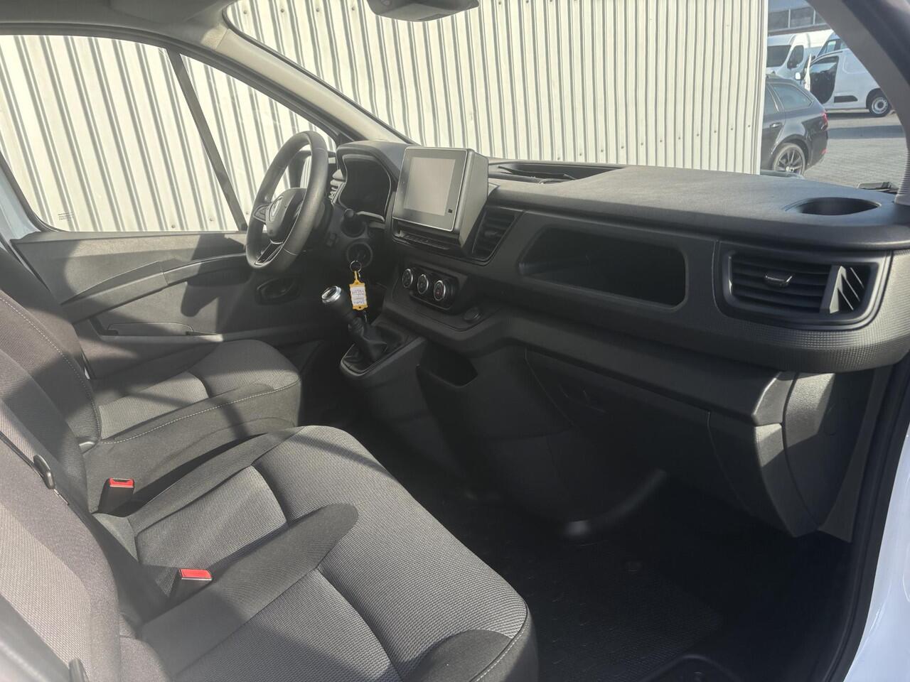 Renault TRAFIC 2.0 dCi 130 T30 L2H1 Comfort*CRUISE*NAVI*A/C*TEL*3