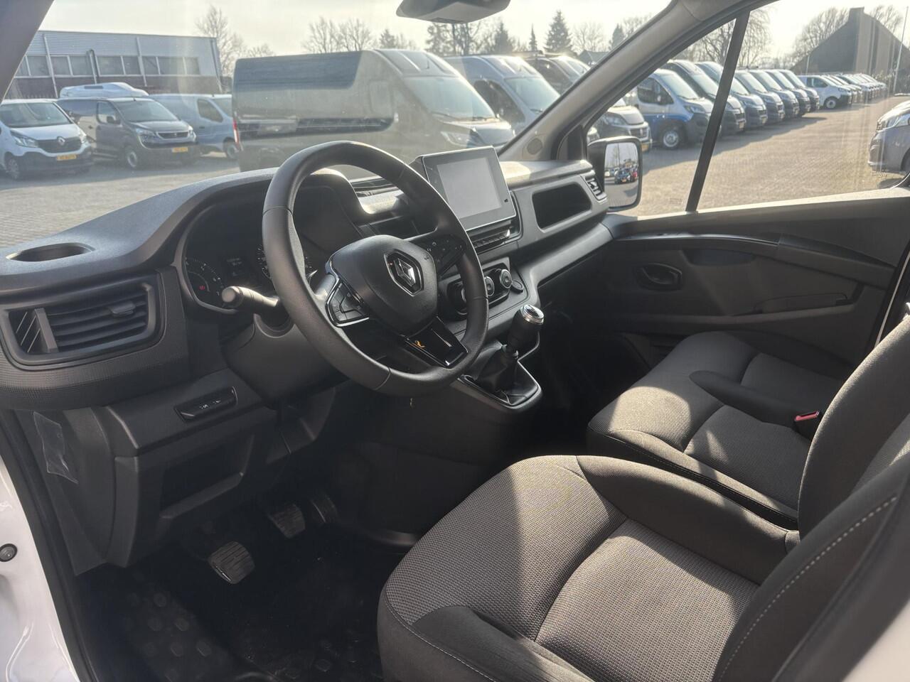 Renault TRAFIC 2.0 dCi 130 T30 L2H1 Comfort*CRUISE*NAVI*A/C*TEL*3