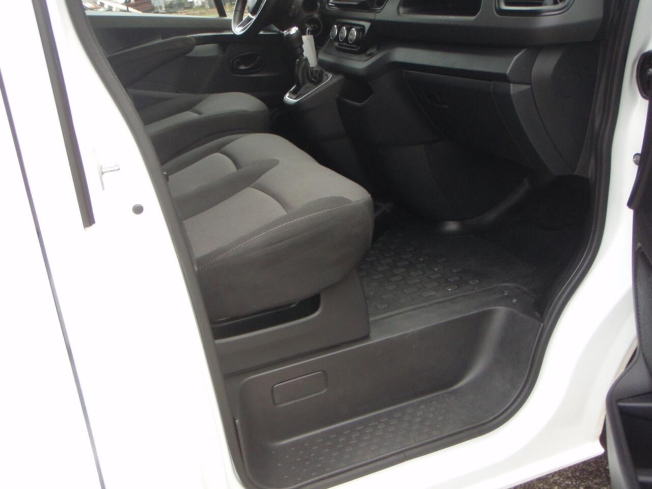 Renault TRAFIC L2 110 pk Imperiaal Trekhaak 85783 km bj 23