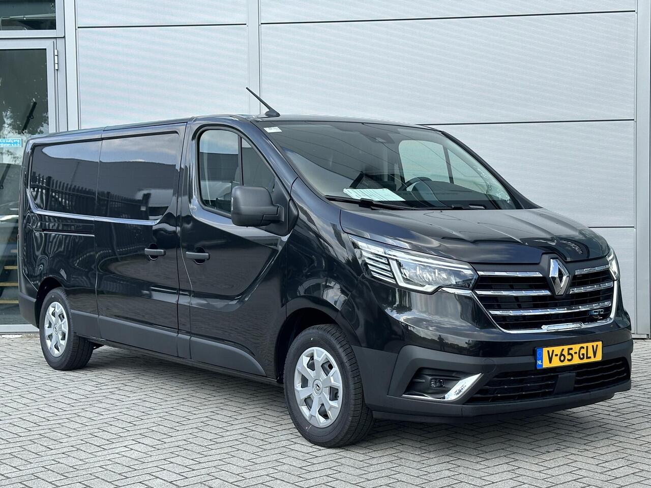 Renault TRAFIC 2.0 Blue dCi 130 T30 L2H1 Advance | CLIMATE CONTROL | NAVIGATIE | TREKHAAK | CAMERA | 3-ZITS | DEMO |