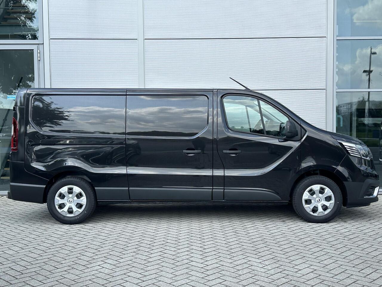 Renault TRAFIC 2.0 Blue dCi 130 T30 L2H1 Advance | CLIMATE CONTROL | NAVIGATIE | TREKHAAK | CAMERA | 3-ZITS | DEMO |