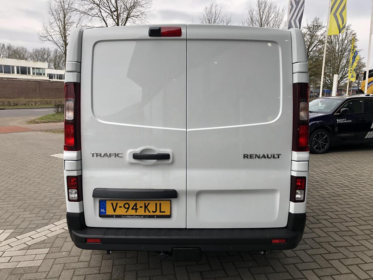 Renault TRAFIC 2.0 Blue dCi 130 T30 L2H1 Advance ** BPM-VRIJ ** & Direct leverbaar [ ¤ 18.890,- voordeel ]