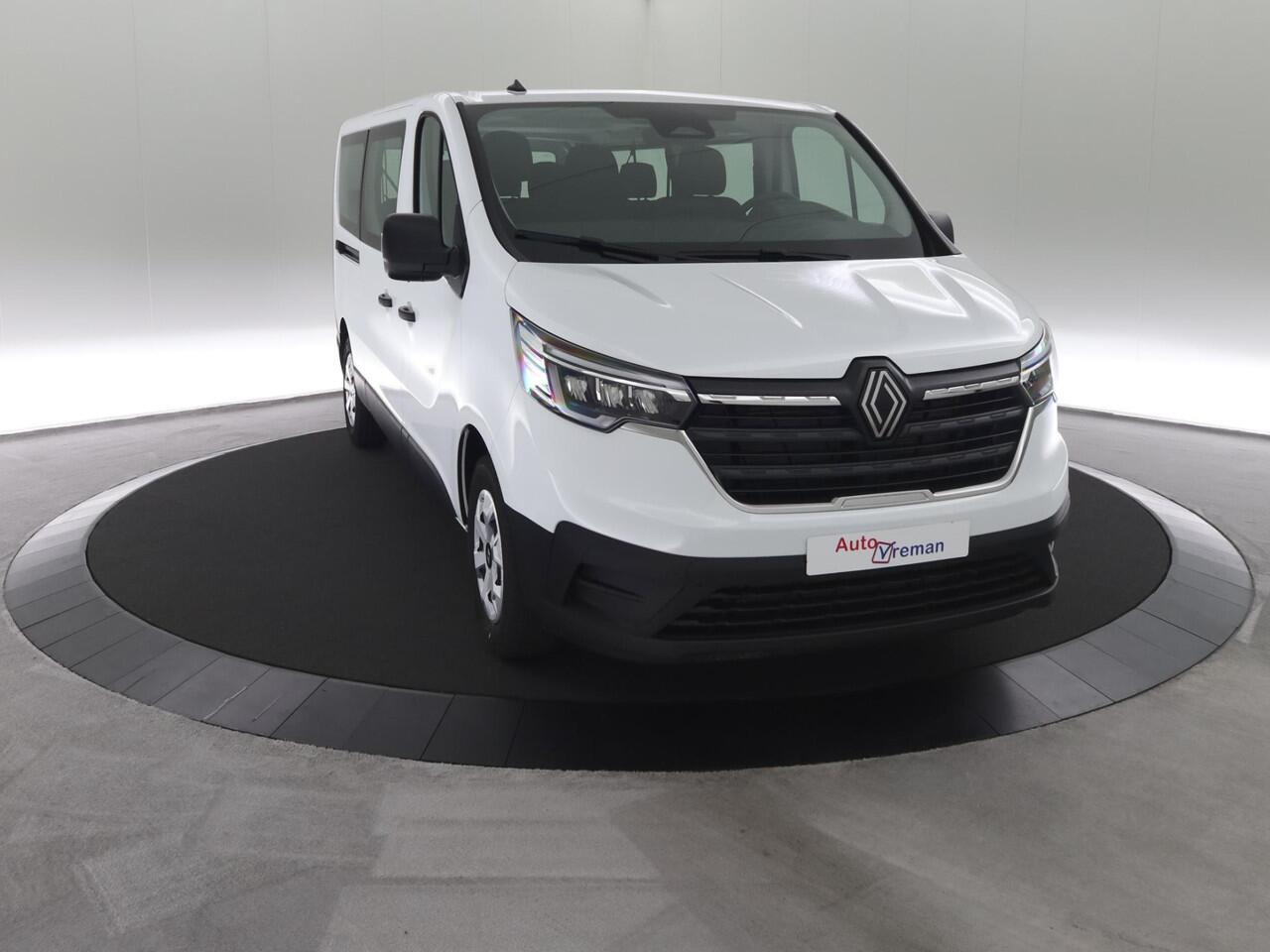 Renault TRAFIC Passenger Life L2 DCI 110 9-Persoons