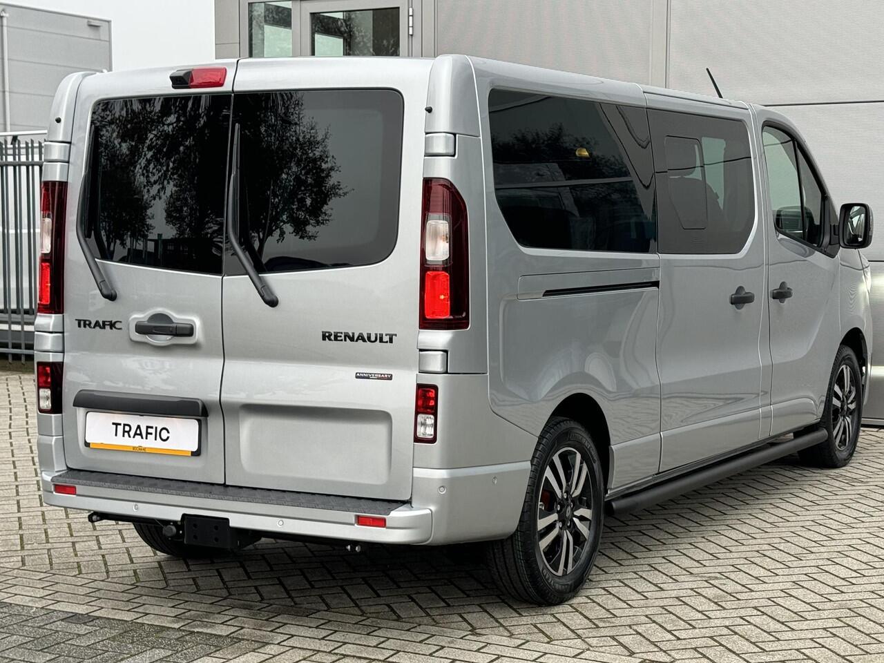 Renault TRAFIC 2.0 dCi 170 EDC T29 L2H1 DC Anniversary AUTOMAAT | RIJKLAAR PRIJS | BPM VOORDEEL | MEERDERE KLEUREN UIT VOORRAAD LEVERBAAR |