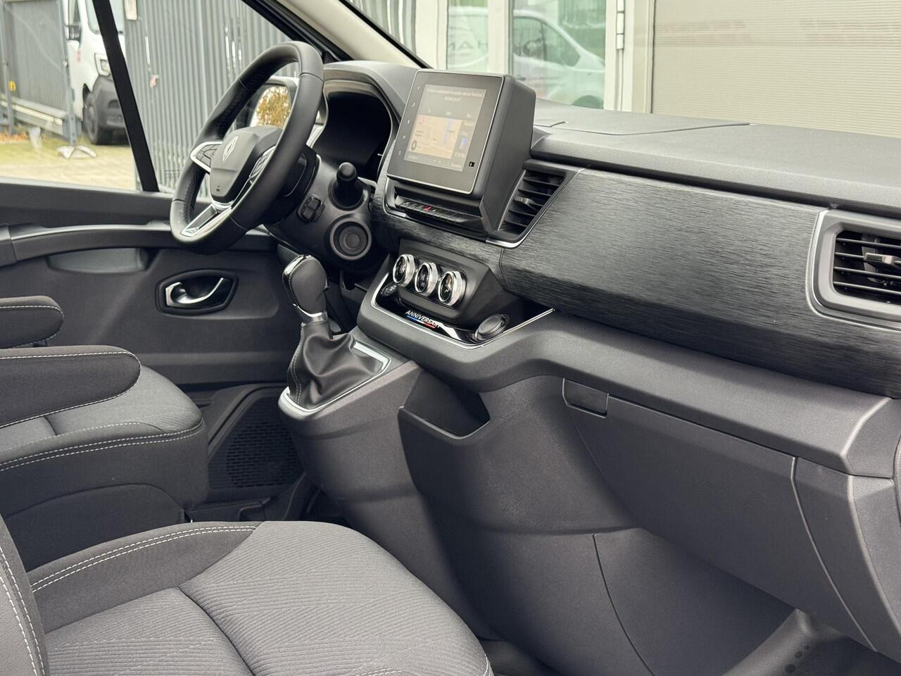 Renault TRAFIC 2.0 dCi 170 EDC T29 L2H1 DC Anniversary AUTOMAAT | RIJKLAAR PRIJS | BPM VOORDEEL | MEERDERE KLEUREN UIT VOORRAAD LEVERBAAR |