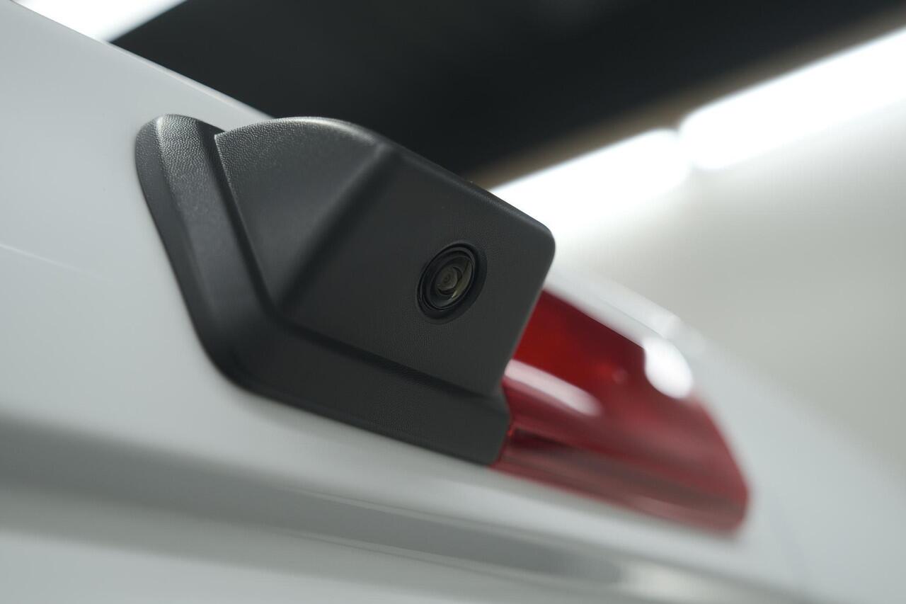 Renault TRAFIC 2.0 Blue dCi 130 T29 L2H1 Advance DC | 6 Zitplaatsen | Camera | Apple Carplay | Navigatie