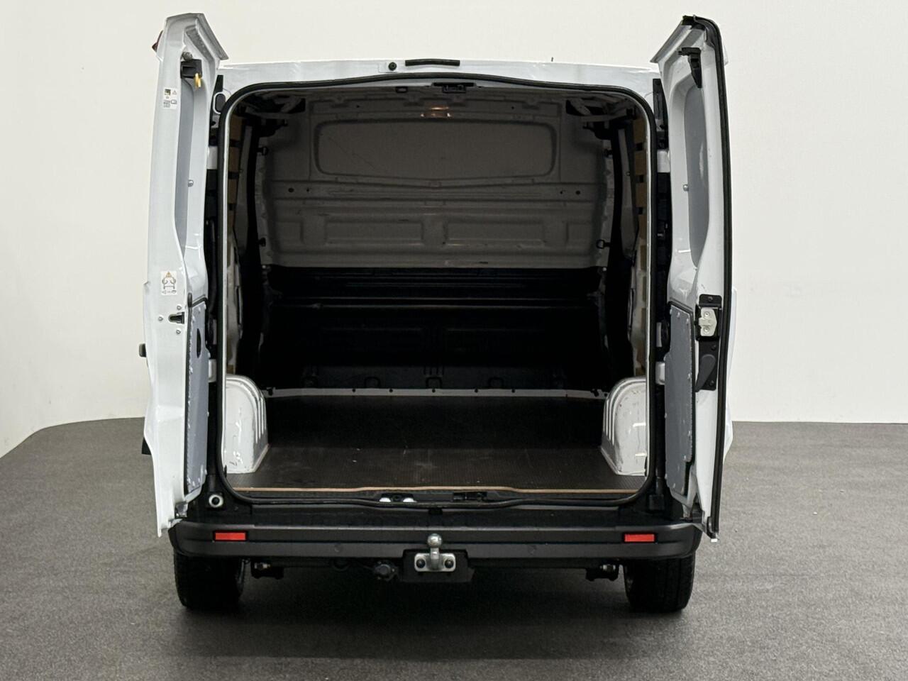 Renault TRAFIC 2.0 Blue dCi 150PK T30 L2H1 Advance Airco Bluetooth Camera Cruise PDC Trekhaak