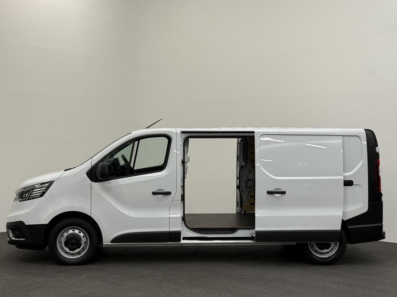 Renault TRAFIC 2.0 Blue dCi 150PK T30 L2H1 Advance Airco Bluetooth Camera Cruise PDC Trekhaak