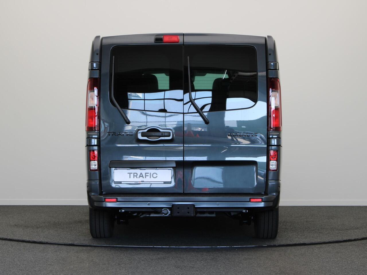 Renault TRAFIC 2.0 dCi EDC 170pk T29 L2H1 Extra DC | Dubbel cabine | Anniversary | Sidebars | Zwarte logo's | Glasslook |