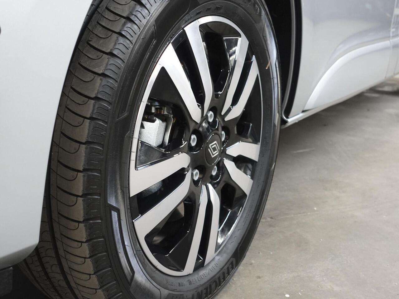 Renault TRAFIC 2.0 Blue dC1 150 EDC T29 L2H1 Extra DC Dubbele Cabine Automaat Trekhaak Navigatie Camera