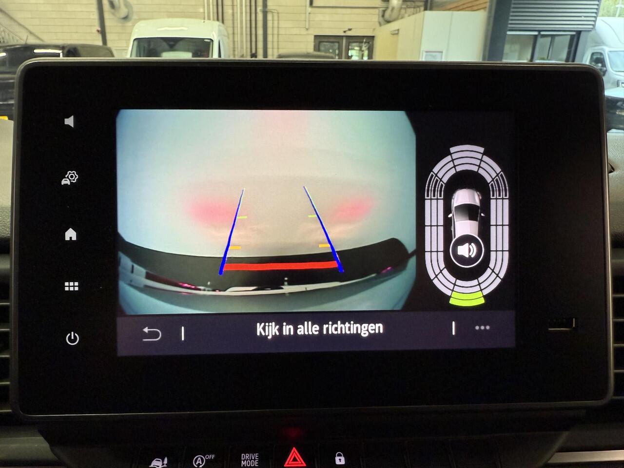 Renault TRAFIC 2.0 Blue dC1 150 EDC T29 L2H1 Extra Dubbele Cabine Navigatie Airco Lichtmetalen velgen Betimmering Trekhaak Camera Parkeer sensoren Dab