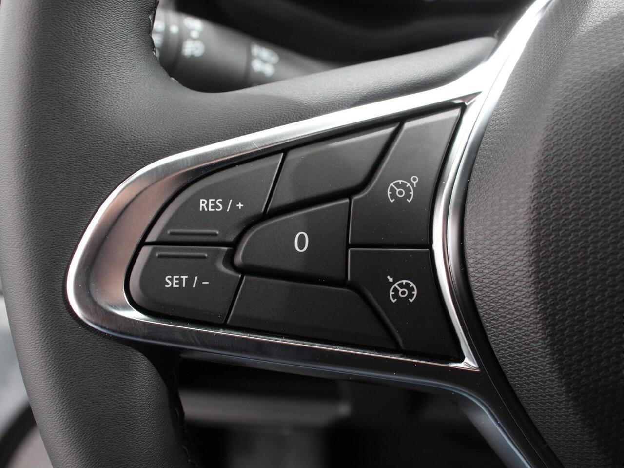 Renault TRAFIC 2.0 Blue dC1 150 EDC T30 L2H1 Advance Navigatie Airco Lichtmetalen velgen Betimmering Trekhaak Camera Parkeer sensoren Dab