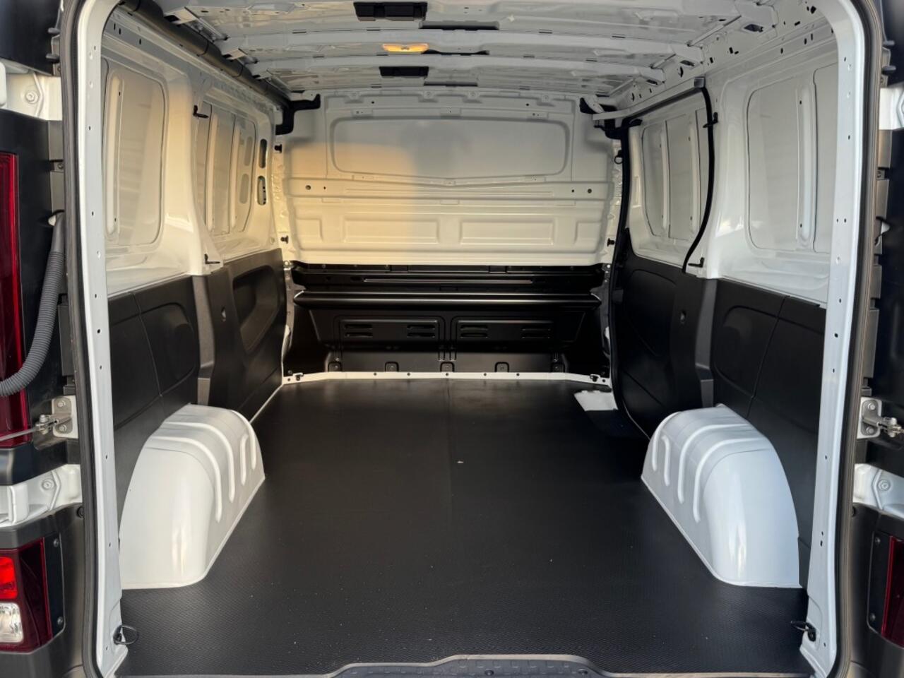 Renault TRAFIC 2.0 DCI T30 L1H1 Navi-apple/android - camera - sensoren voor/achter