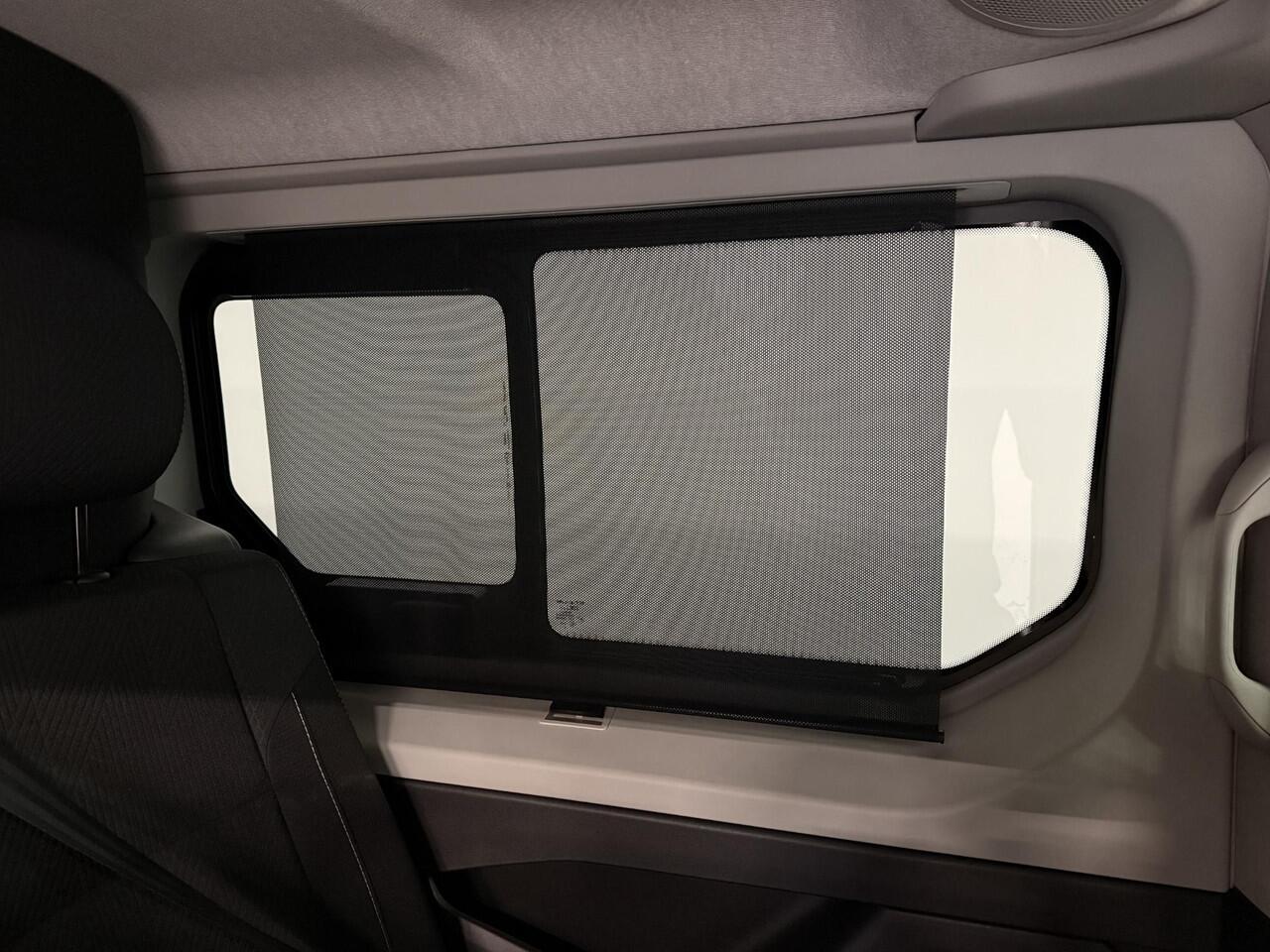 Renault TRAFIC 2.0 Blue dC1 150 EDC T29 L2H1 Extra Dubbele Cabine Navigatie Airco Lichtmetalen velgen Betimmering Trekhaak Camera Parkeer sensoren Dab